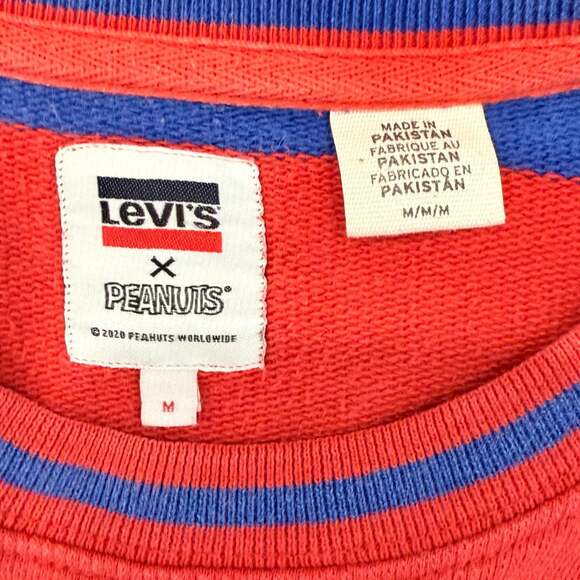 Men’s Levi's x Peanuts Snoopy Soccer Striped Crewneck Sweatshirt Sz M - Picture 3 of 7